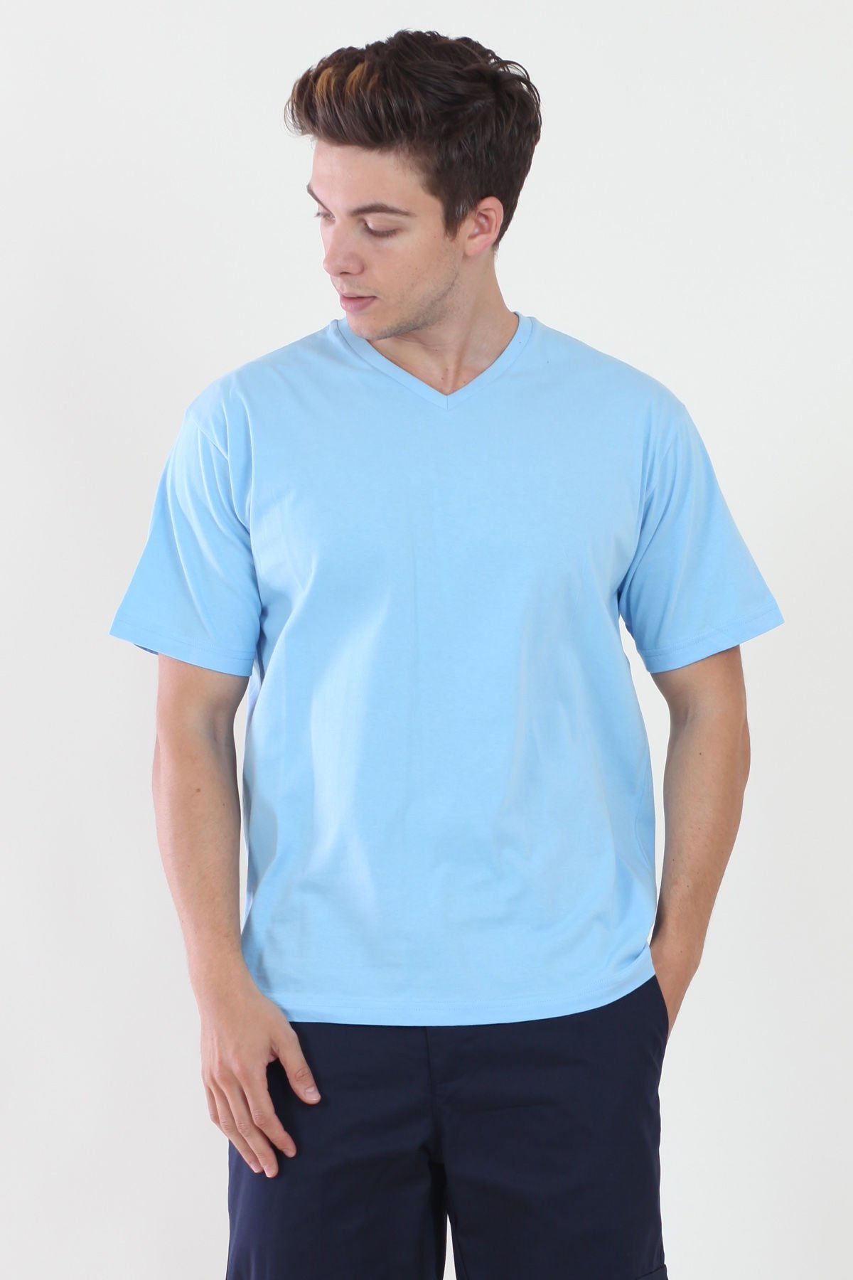 V Yaka Açık Mavi Tshirt